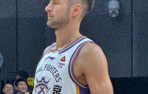 开云体育下载-接下来要签谁？北控男篮裁掉锋线外援基兹林克 新赛季场均仅4.3分