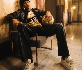 基肖恩-乔治展示球队新球衣，奇才官方附文：永不过时的穿搭