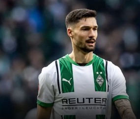 克莱因丁斯特：做门兴队长是莫大荣耀，奥姆林和魏格尔是绝对领袖