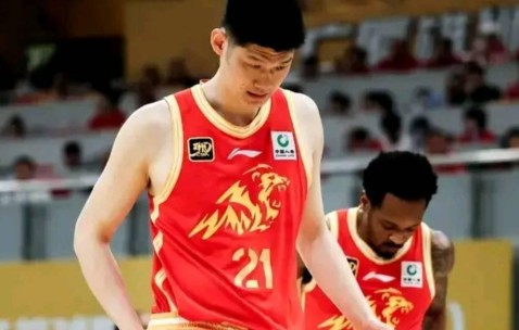 开云-拒绝被横扫，胡金秋16投13中高效斩落全场最高的30分
